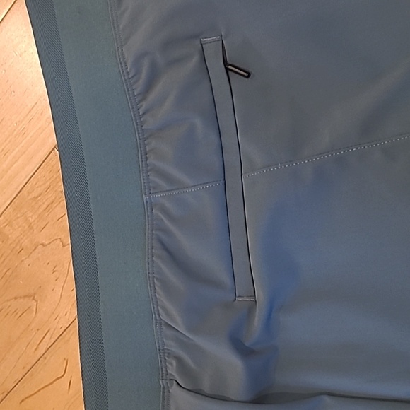 NWT Athleta Cosmic Kick Flare Pant - Picture 9 of 13